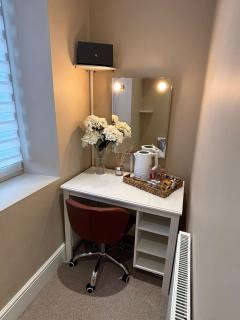 Private & Modern En-suite Rooms Town Centre Self Check-in - Barnsley - 5