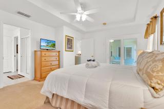 Home with Private Pool, Game Room & Big Backyard! - Davenport - 6