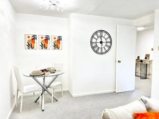Stylish Modern City Centre Flat - Birmingham - 8