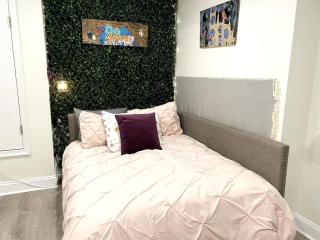 Brand New Modern Flat, Heart of University City - 2