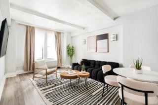 73-801 New 1BR 1Bth UWS Doorman Gym - 0