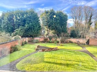 Stylish Modern City Centre Flat - Birmingham - 5