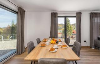 2 Bedroom Lovely Home In Stari Laz - 6