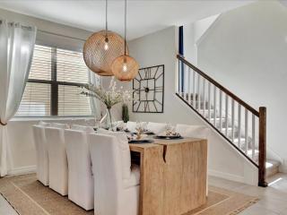 Disney Universal Vacation Villa - 9