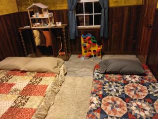 Granny and Grandpa's - Waldron - 7