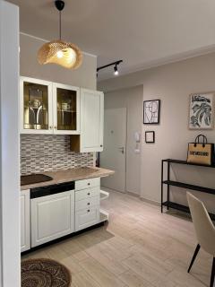 Lungomare Luxury Sea View Apartaments - Valona - 9