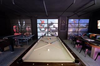 Da Spidey House: Waterslide, 100K Gameroom, Pickleball, Bocceball, & More - Indio - 2