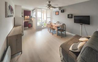1 Bedroom Lovely Apartment In Agde - 0
