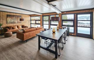 3 Bedroom Awesome Apartment In Rjukan - 6