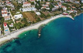 Five-Bedroom Holiday Home In Kastel Stafilic - 9