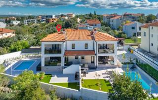 Awesome Home In Stinjan With Wifi - Štinjan - 9