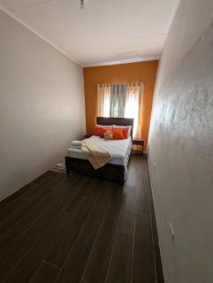 4 Bedroom house, Bon Accord Teak House - Bon Accord - 4