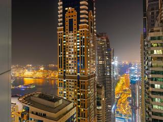 Need to relax come here 2BR apartment marina - Dubai - 2