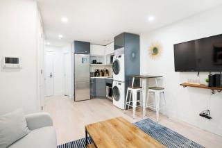 75-1A NEW Prime UES W&D in unit Elevator - 9
