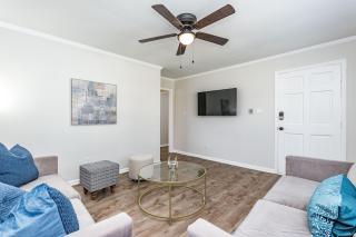 Raleigh house w master suite - 4min to Fenton - Raleigh - 5