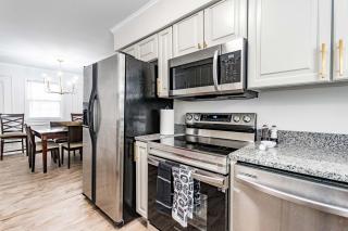 Raleigh house w master suite - 4min to Fenton - Raleigh - 3