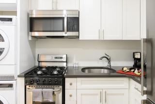 75-2B Prime Upper East Brand New 1BR W&D Elev - 6