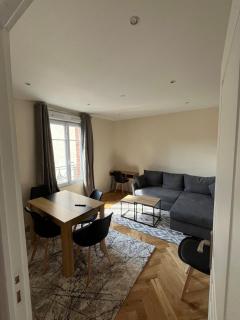 Très bel appartement à Paris et La Défense - 2