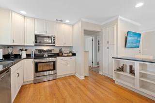 Dockside Serenity - 2