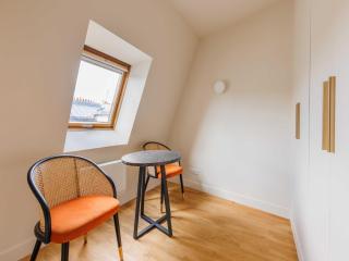 Charming apt - St Germain des Prés - 3
