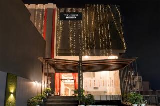Super Townhouse Gomti Nagar Matiyari - Chinhat - 1