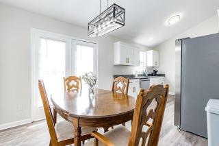 NEW 3 bd house - 5 min from Walnut Amphitheater - Raleigh - 4