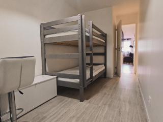 Moderne T3 près de Morillon avec parking, WIFI, appareils à raclette et fondue - FR-1-624-177 - Morillon - 4