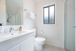 Leppington 5Br house near train and shopping - Leppington - 9