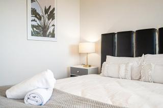 Leppington 5Br house near train and shopping - Leppington - 3