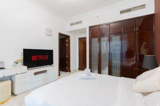 Luxury 3BR with Stunning Full Marina View in Dubai - Dubai - 4