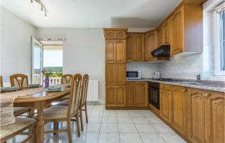 Stunning Home In Kapelica With Wifi - Raša - 7