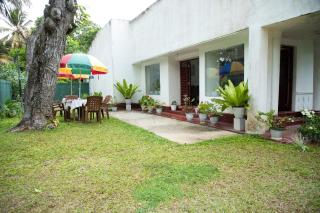 Beach Raised Guest House - Tangalle - 9
