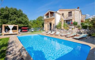 Five-Bedroom Holiday Home In Vinjani Donji - 3