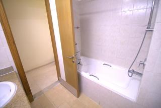 DRUVYA HOLIDAY HOMES, Bld DG194, Street No,10 Discovery Gardens, Close to Al Furjan Metro 3 minutes walkable - 1
