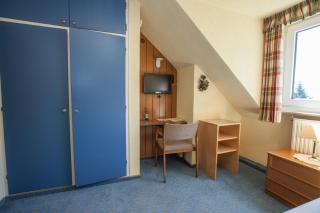 Hotel Wilhelmshöhe Auderath - 9