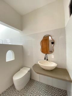 HANAYA Living House Pacitan - Pacitan - 3