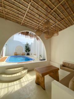 HANAYA Living House Pacitan - Pacitan - 1