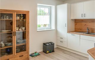 2 Bedroom Pet Friendly Home In Stapel - Süderstapel - 4