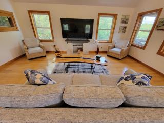 Seaside Serenity Unleashed - Corolla - 4