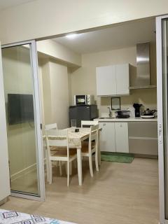 Verte Hideaway at Azure Residences - Urban Escape - Manila - 7