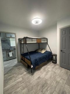Two bedroom midtown beauty - Sacramento - 6