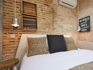 Sonel Investe Madalena 287 Boutique Apartments by Get Your Stay - Lisbona - 1