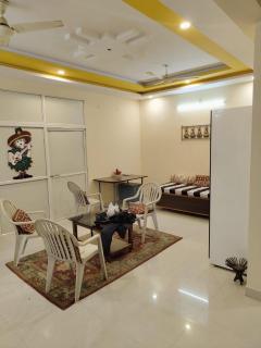 Shreya's Homestay, Your Sacred Nest - 4