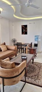 Amarossi Eagle Residence 3rd Avenue Beach Apartments Nyali - Mombasa - 3