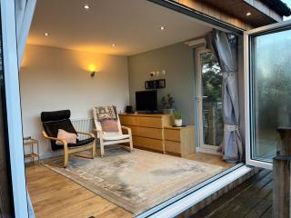 Tiny house with pull down bed - Cottingham - 8