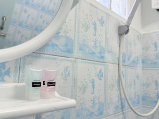 เทพกุญชร Budget-Friendly Room - Ban Lam Rua Taek - 4