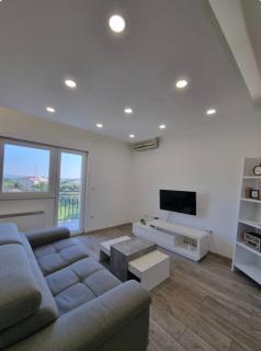 Gariful apartman - Žrnovnica - 9