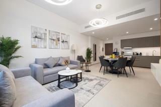 EMAAR GRANDE - Elegant 1 Bedroom Apartment - Infinity Pool - 1min to Dubai Mall and Burj Khalifa - 4