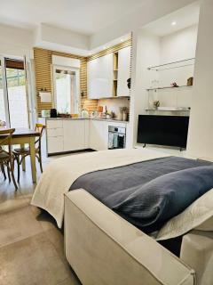 Claudia's Luxurious Garden Apt - Monterosso al Mare - 4
