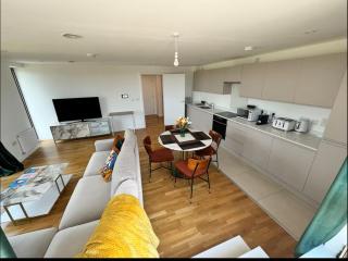 Harry Potter cosy home - Watford - 8